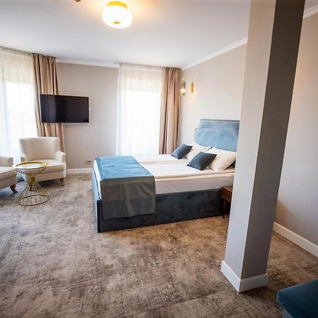 Hotel Meridian Cluj-Napoca Luaran gambar
