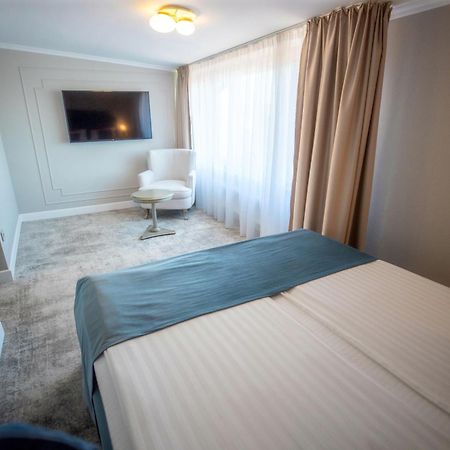 Hotel Meridian Cluj-Napoca Luaran gambar