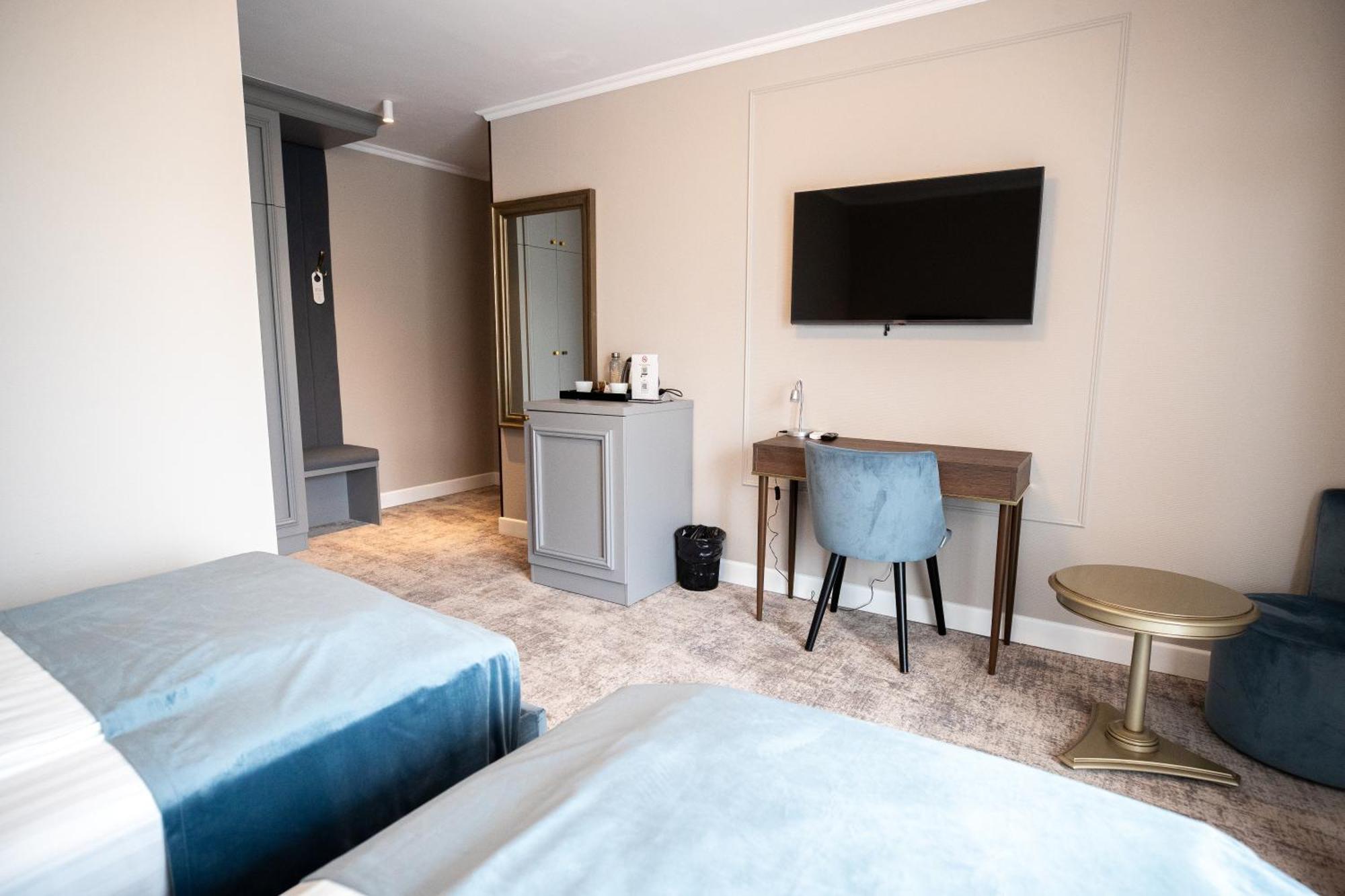 Hotel Meridian Cluj-Napoca Luaran gambar