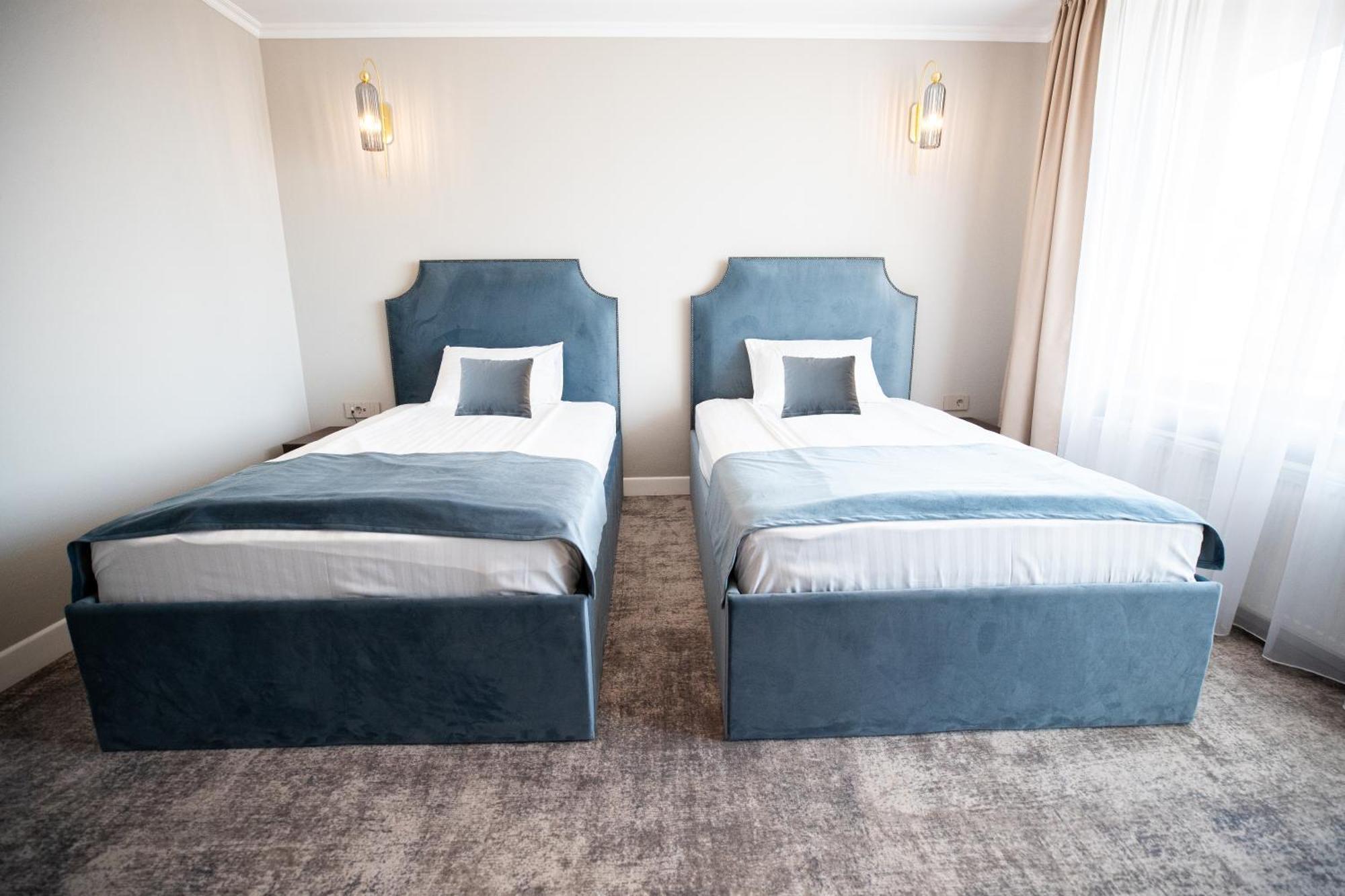 Hotel Meridian Cluj-Napoca Bilik gambar