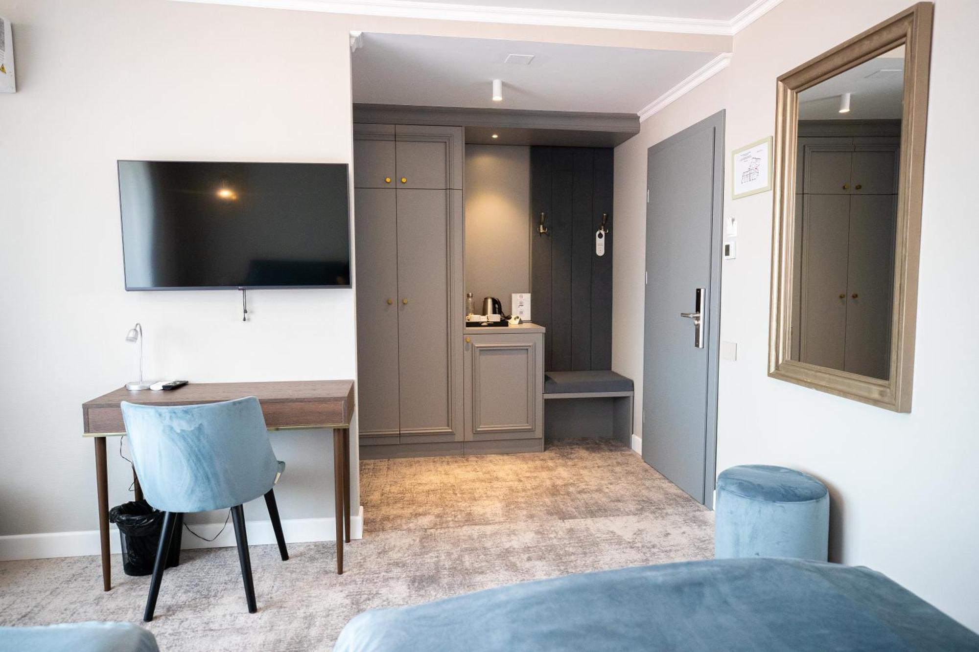 Hotel Meridian Cluj-Napoca Luaran gambar