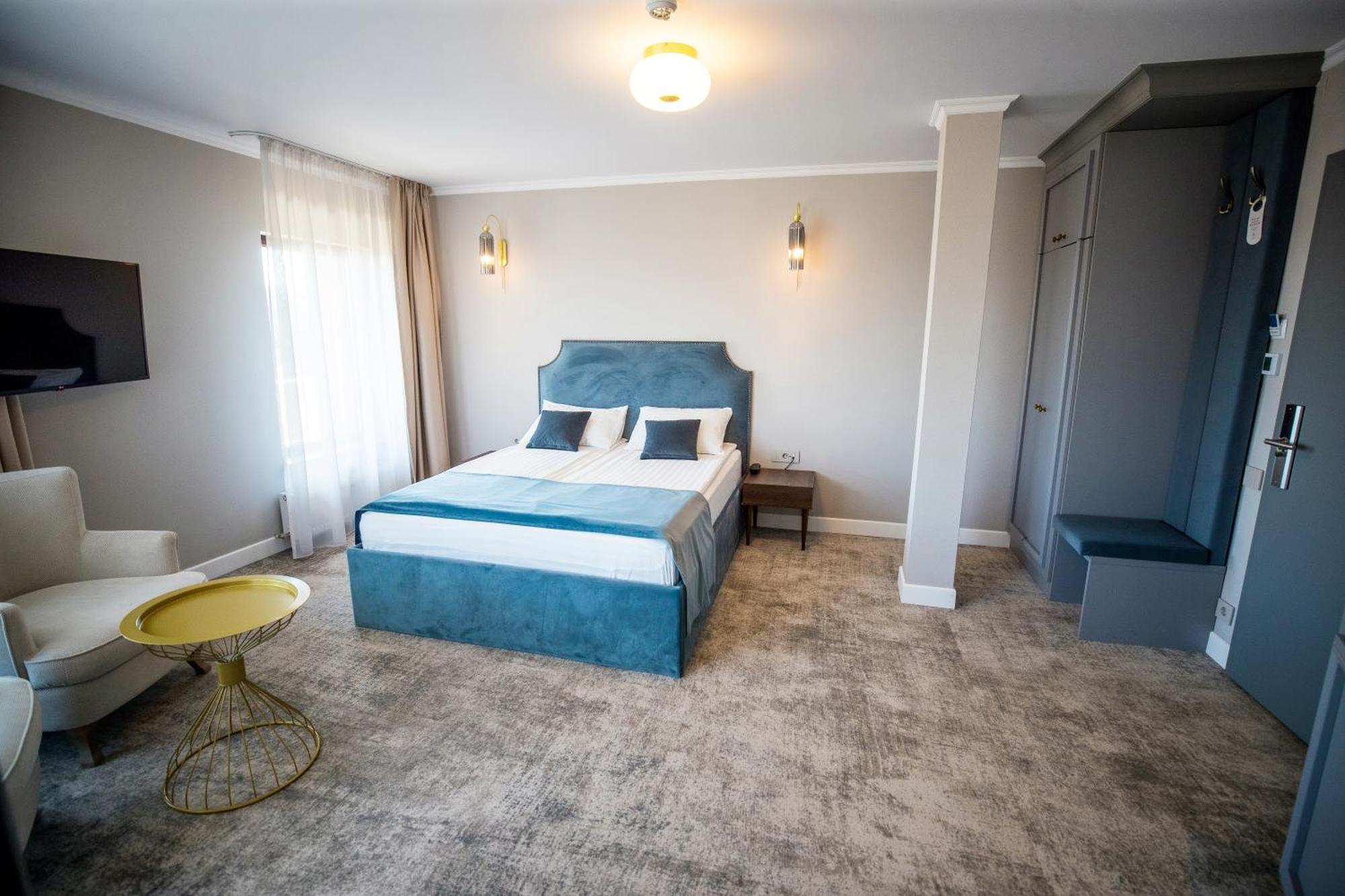 Hotel Meridian Cluj-Napoca Luaran gambar